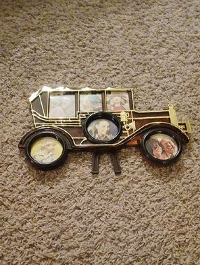 Classic Multi-Photo Car Frame in Gold and Black